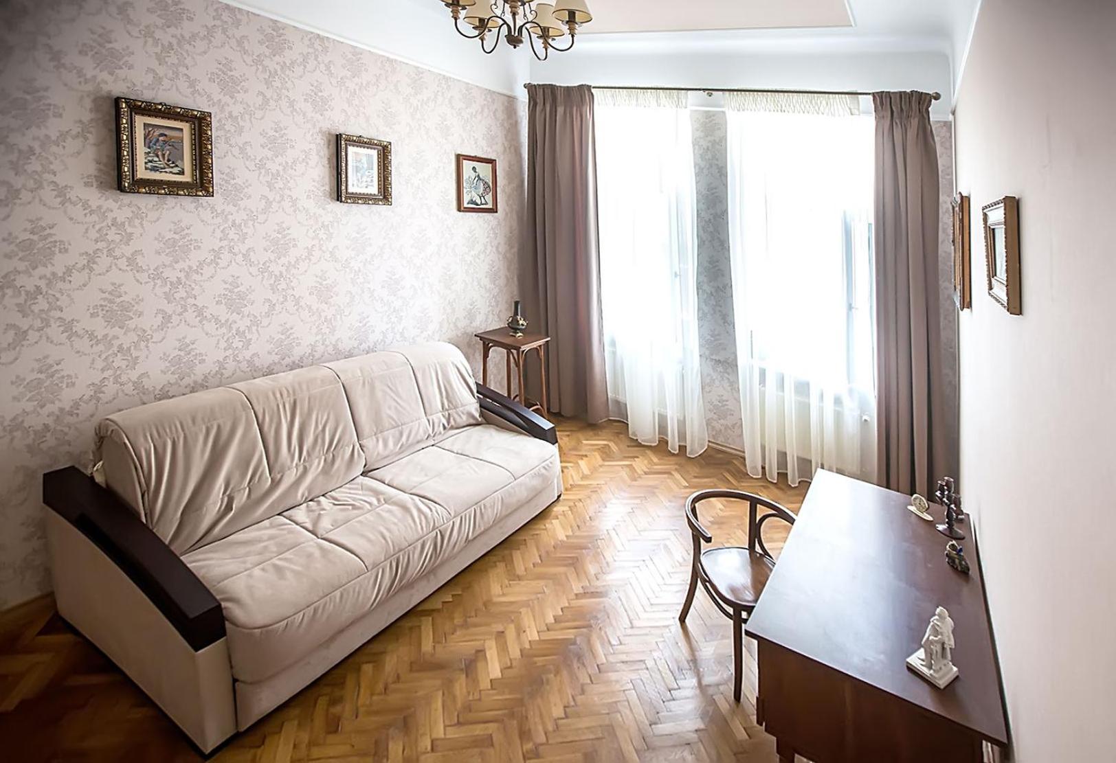 Gorgeous Apartments In Historical Center Of Lvov エクステリア 写真